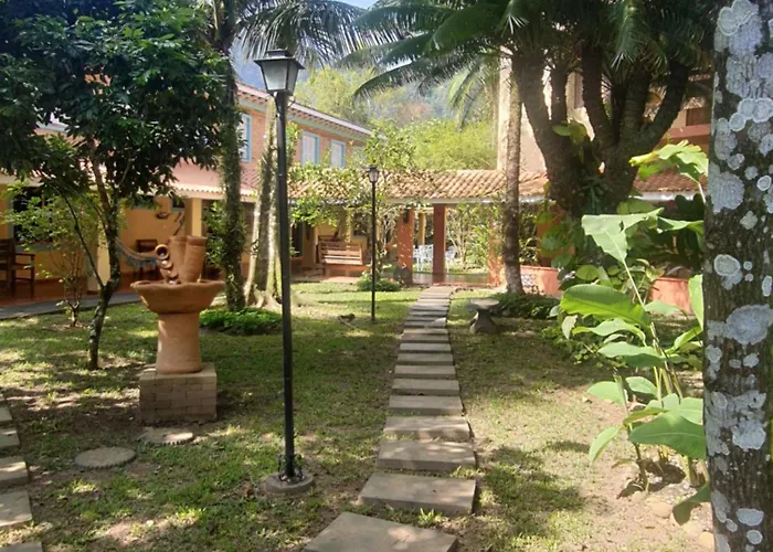 Suítes Quintal de Lázaro 6